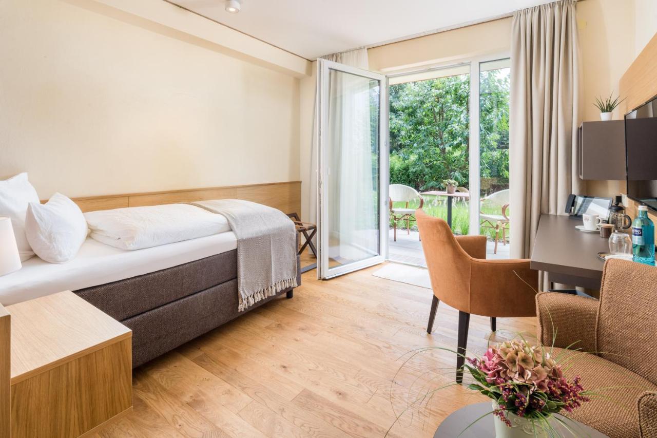 Отель Parkhotel 4*